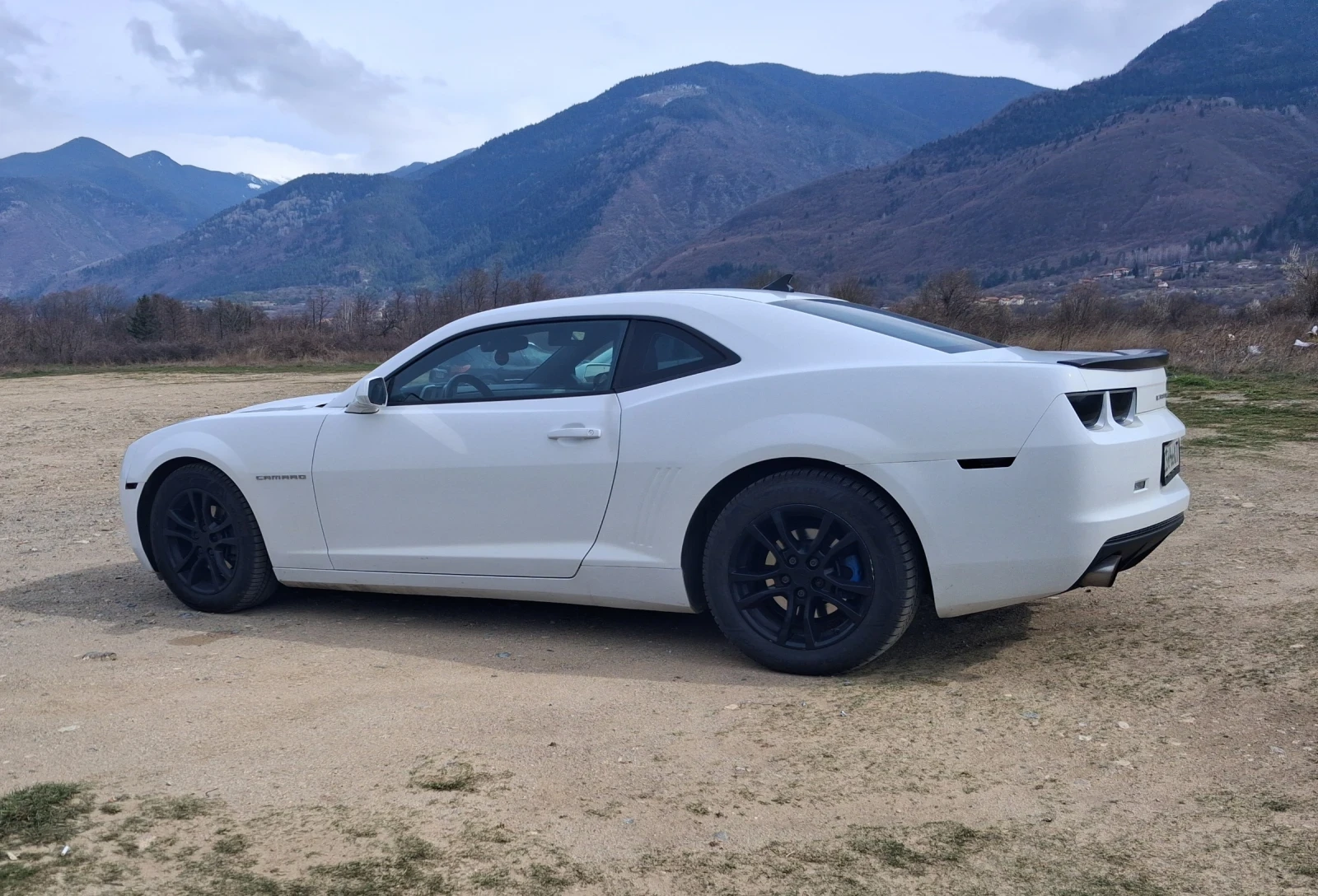 Chevrolet Camaro, снимка 2 - Автомобили и джипове - 54323175