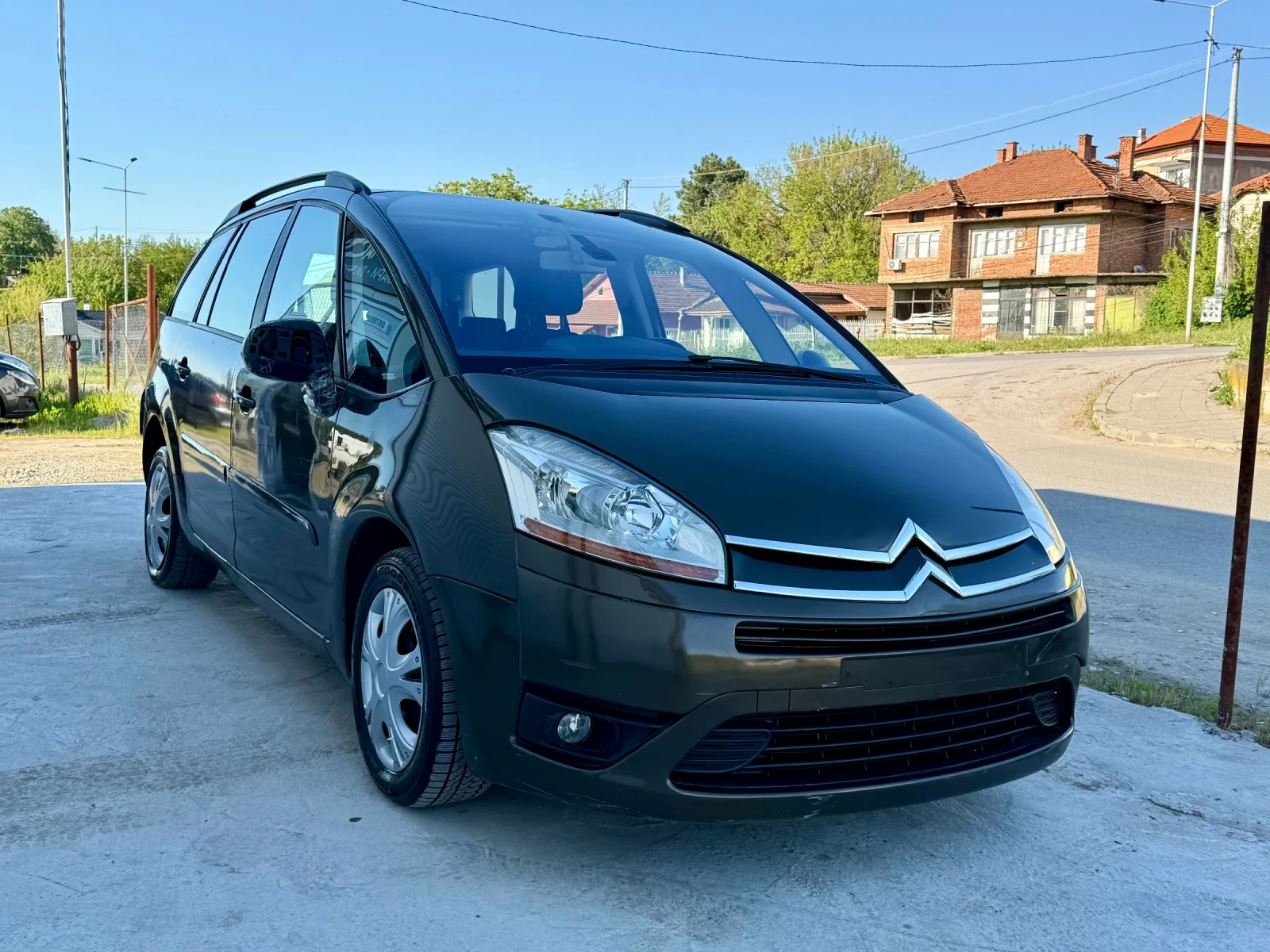 Citroen Grand C4 Picasso 1.6 HDI, снимка 3 - Автомобили и джипове - 54428075