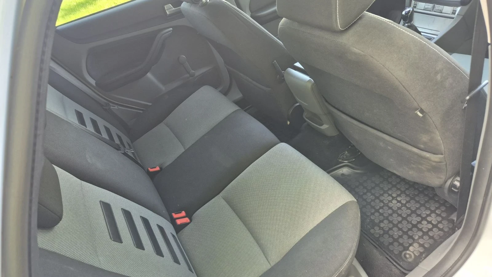 Ford Focus 1.6TDCI, снимка 14 - Автомобили и джипове - 54685782