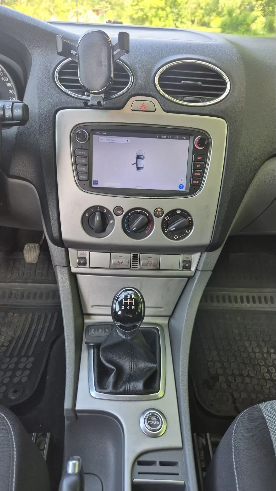 Ford Focus 1.6TDCI, снимка 11 - Автомобили и джипове - 54685782