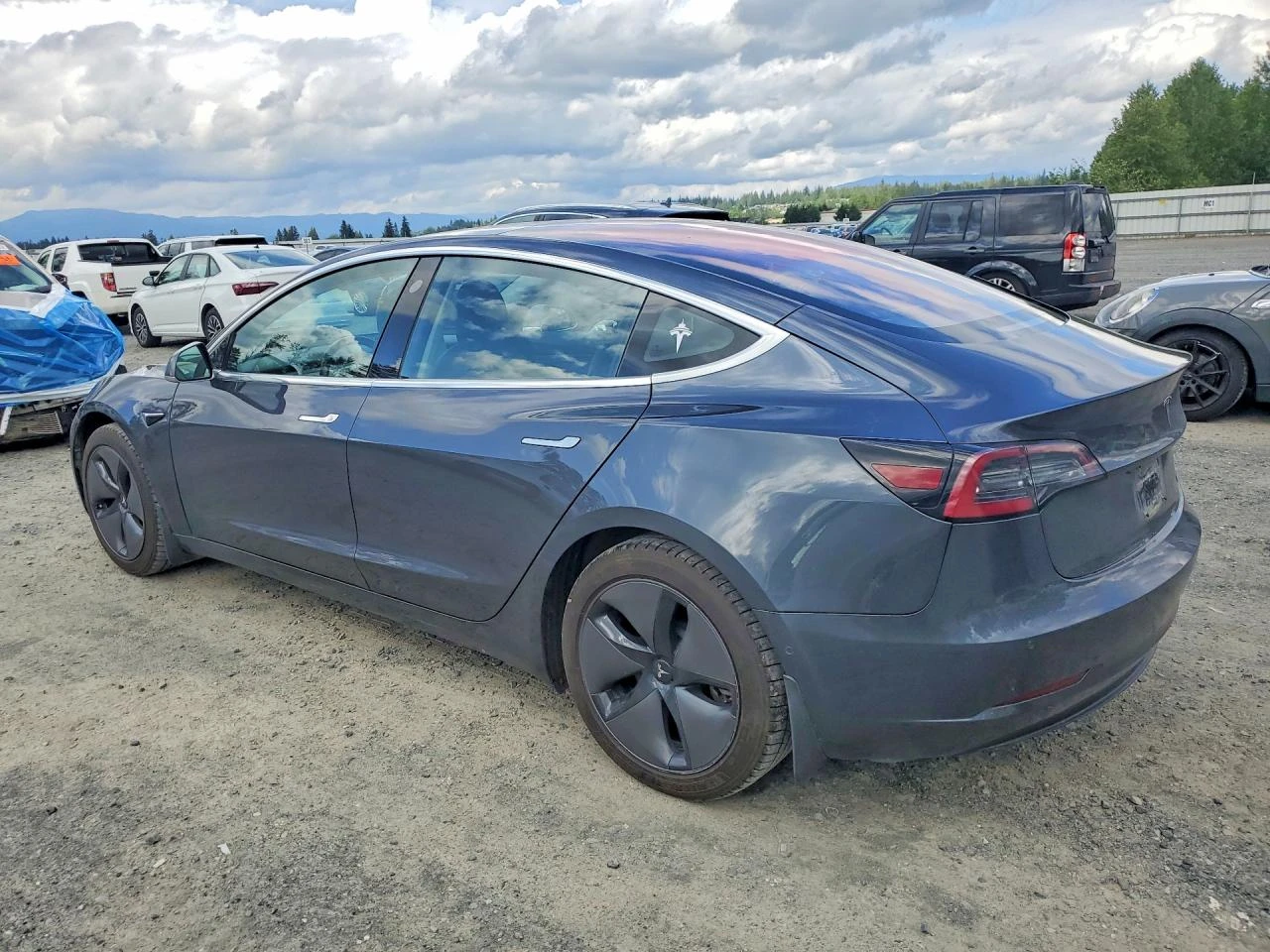 Tesla Model 3, снимка 2 - Автомобили и джипове - 54744008