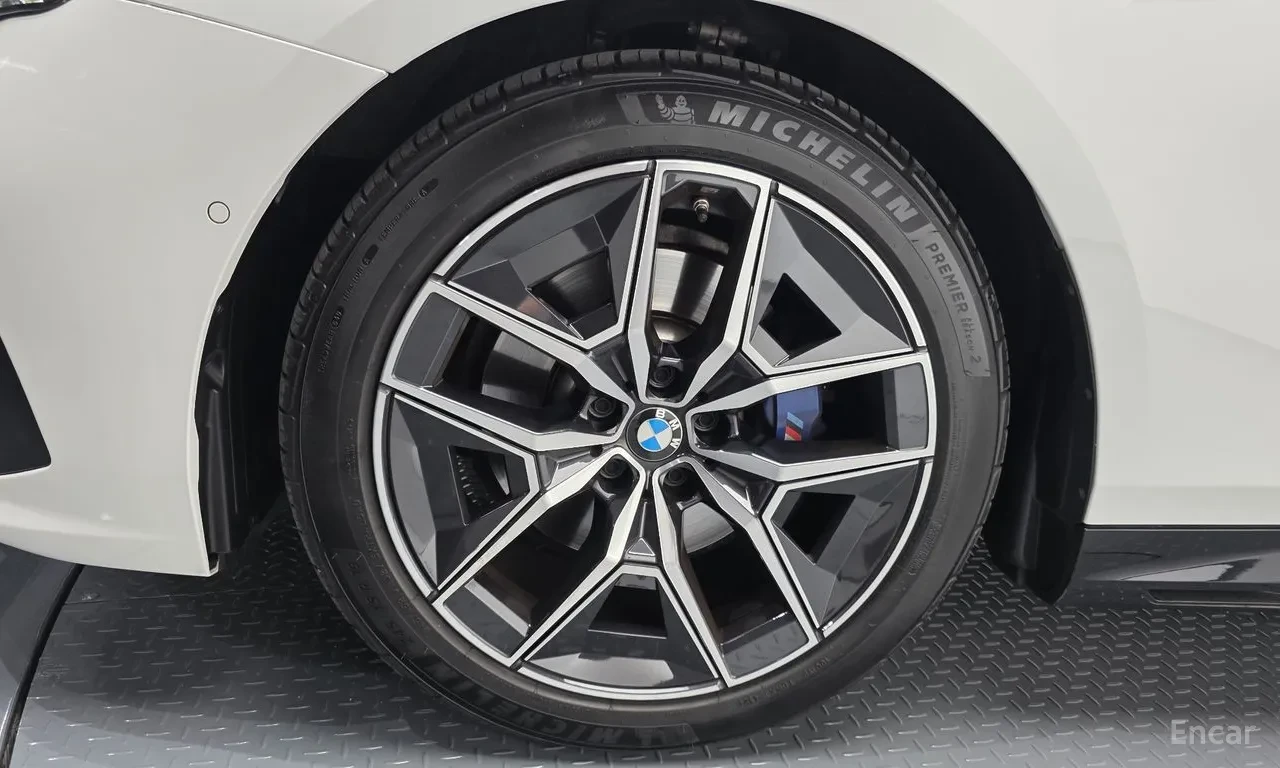 BMW 520 G60 520i M Sport , снимка 5 - Автомобили и джипове - 55202299