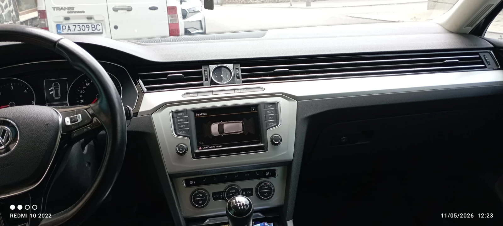 VW Passat, снимка 13 - Автомобили и джипове - 55273946