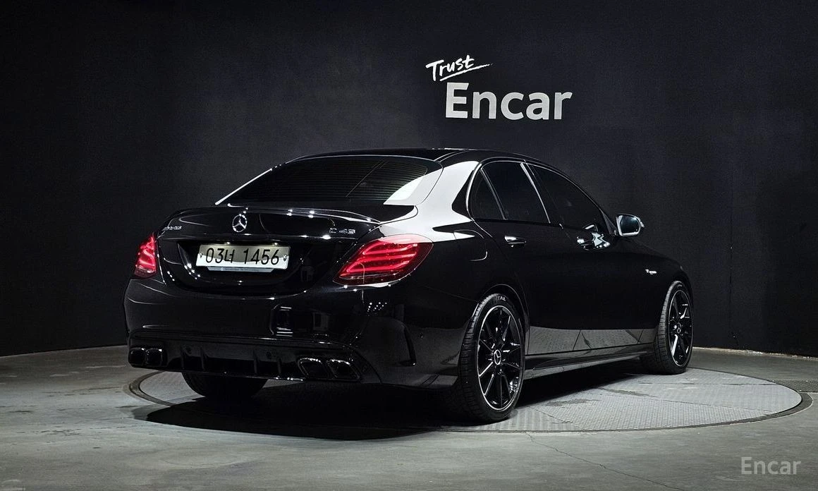 Mercedes-Benz C 43 AMG, снимка 2 - Автомобили и джипове - 55295398