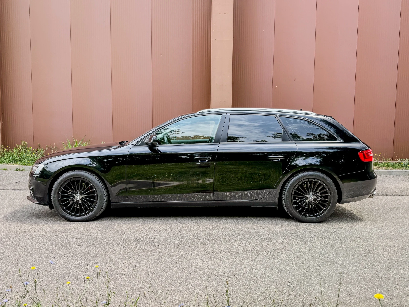 Audi A4 3.0D S-Line Distronic ГАРАНЦИЯ 6 МЕСЕЦА ИЛИ 5000КМ, снимка 2 - Автомобили и джипове - 55407087