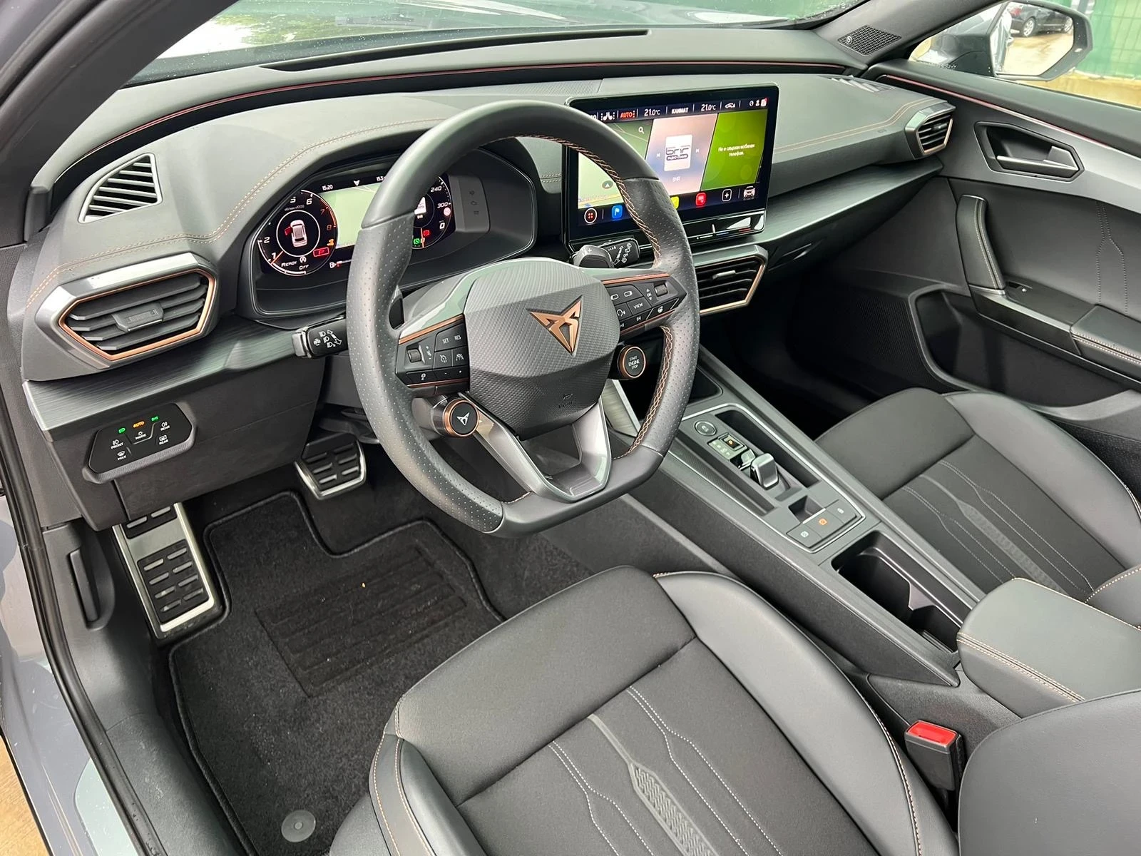 Cupra Formentor 2.0TSI, снимка 6 - Автомобили и джипове - 55427368