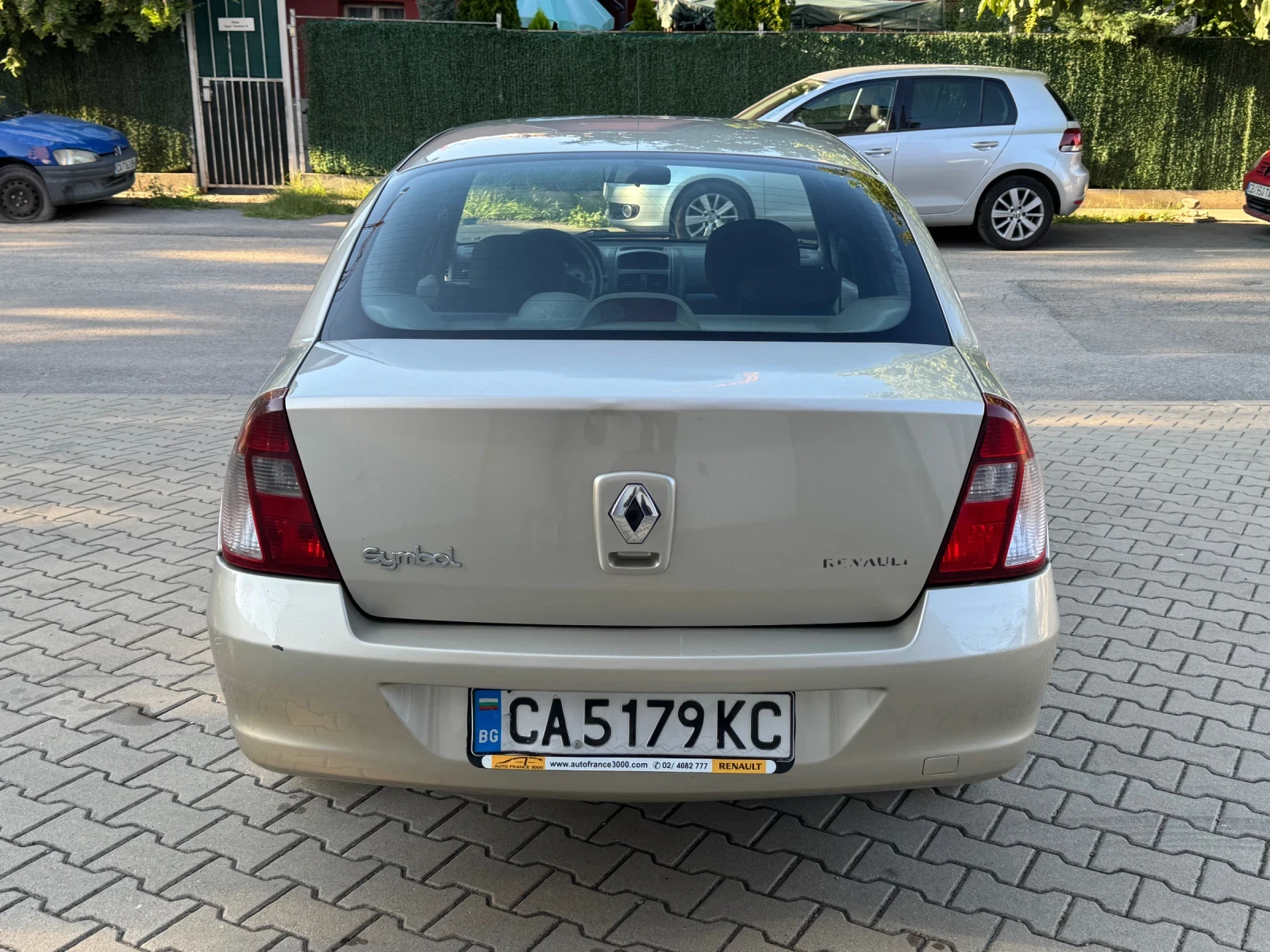Renault Symbol 1.4 Газов Инжекцион, снимка 6 - Автомобили и джипове - 55517345