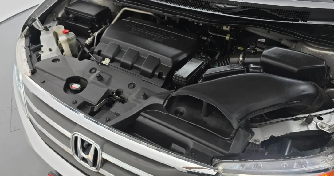 Honda Odyssey 3.5 Бензин, снимка 11 - Автомобили и джипове - 55688041