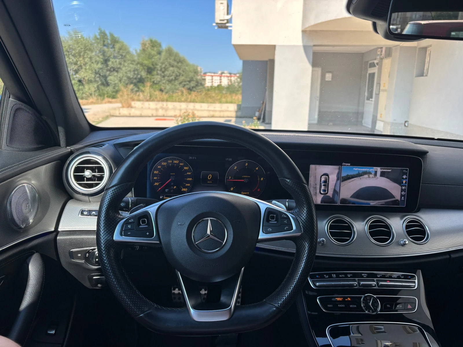 Mercedes-Benz E 350 AMG line, снимка 12 - Автомобили и джипове - 55770939