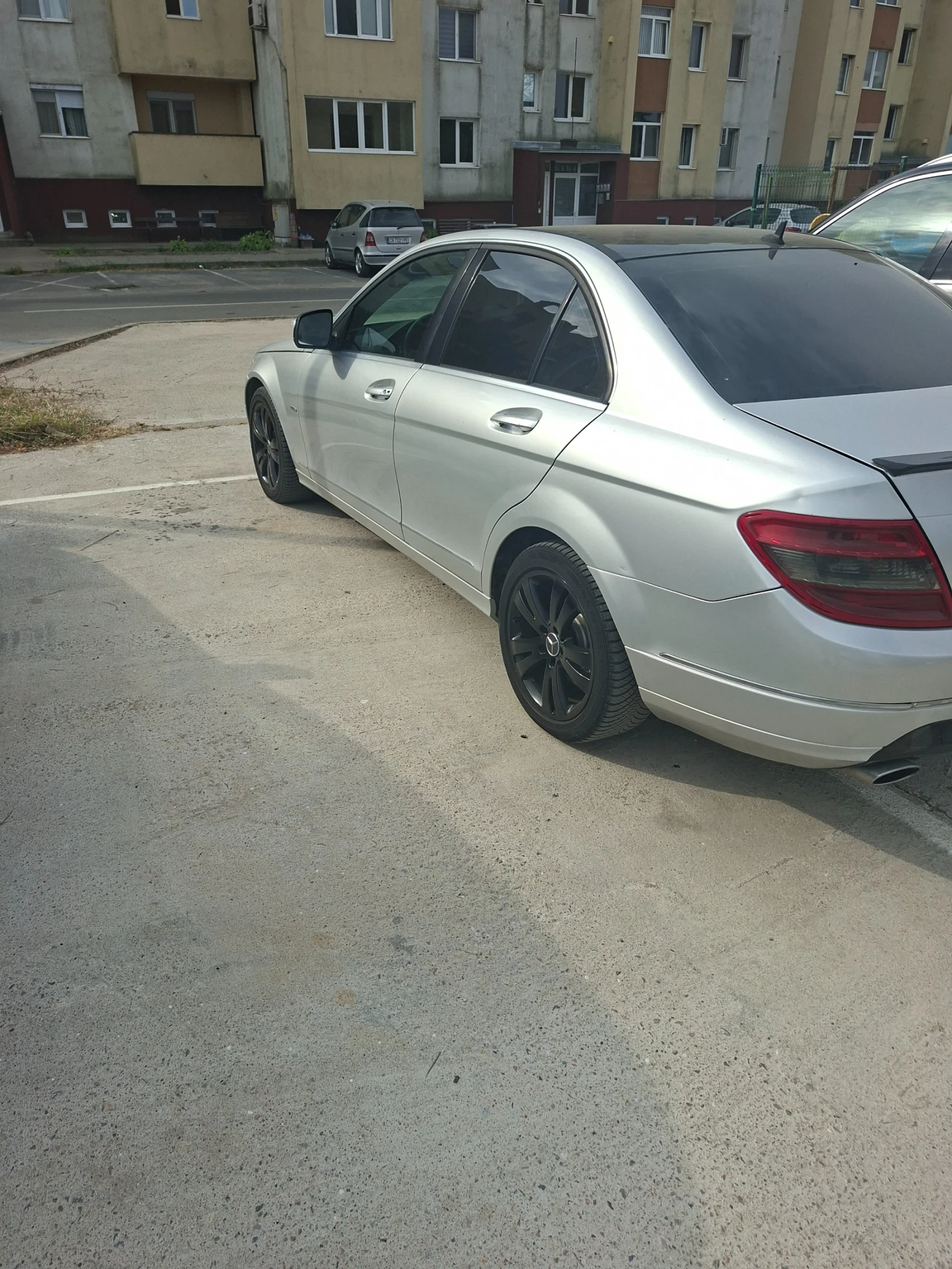 Mercedes-Benz C 220 2.2 CDI . 646, снимка 4 - Автомобили и джипове - 55938479