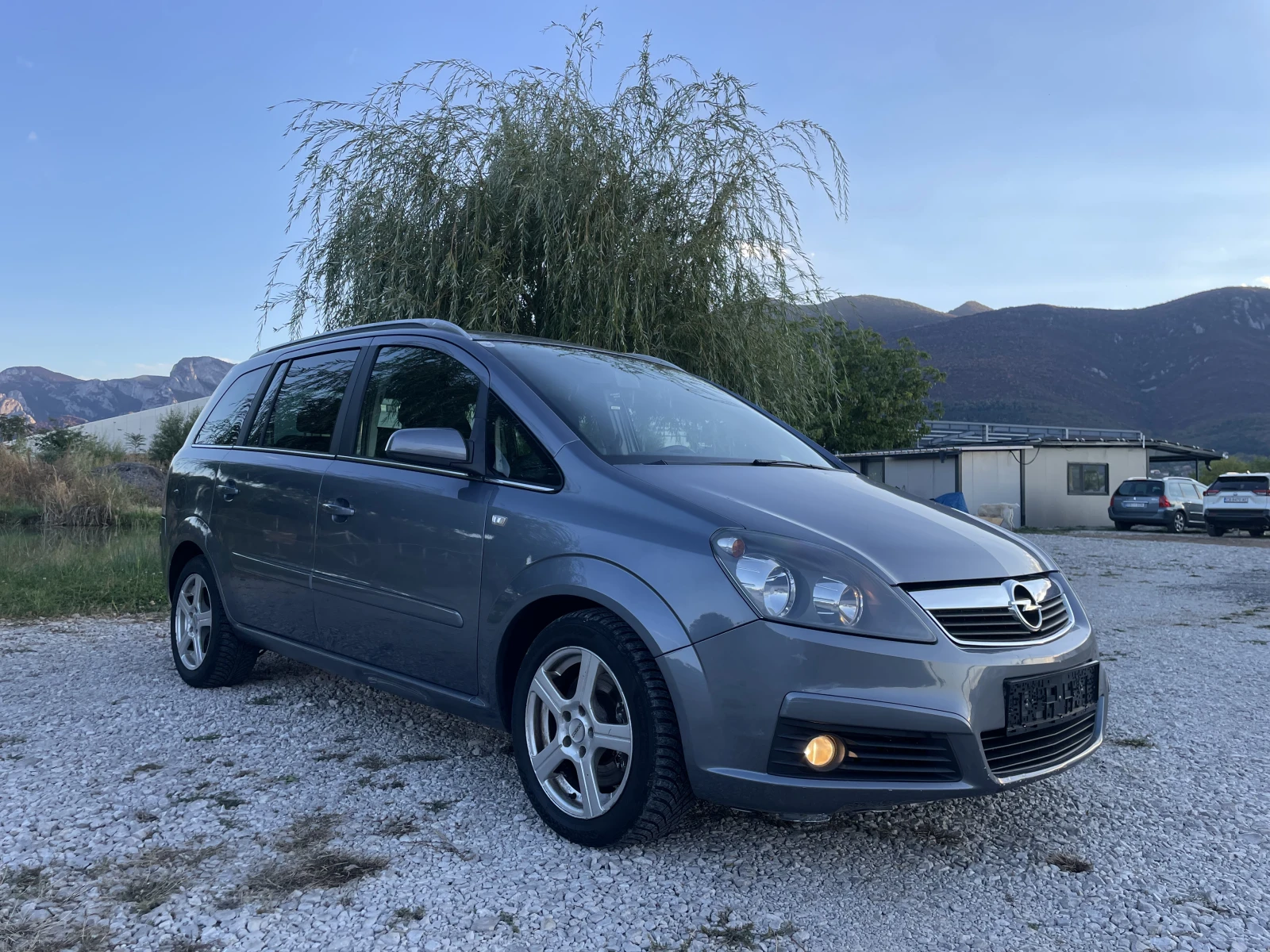 Opel Zafira 1.9CDTI 7 МЕСТА