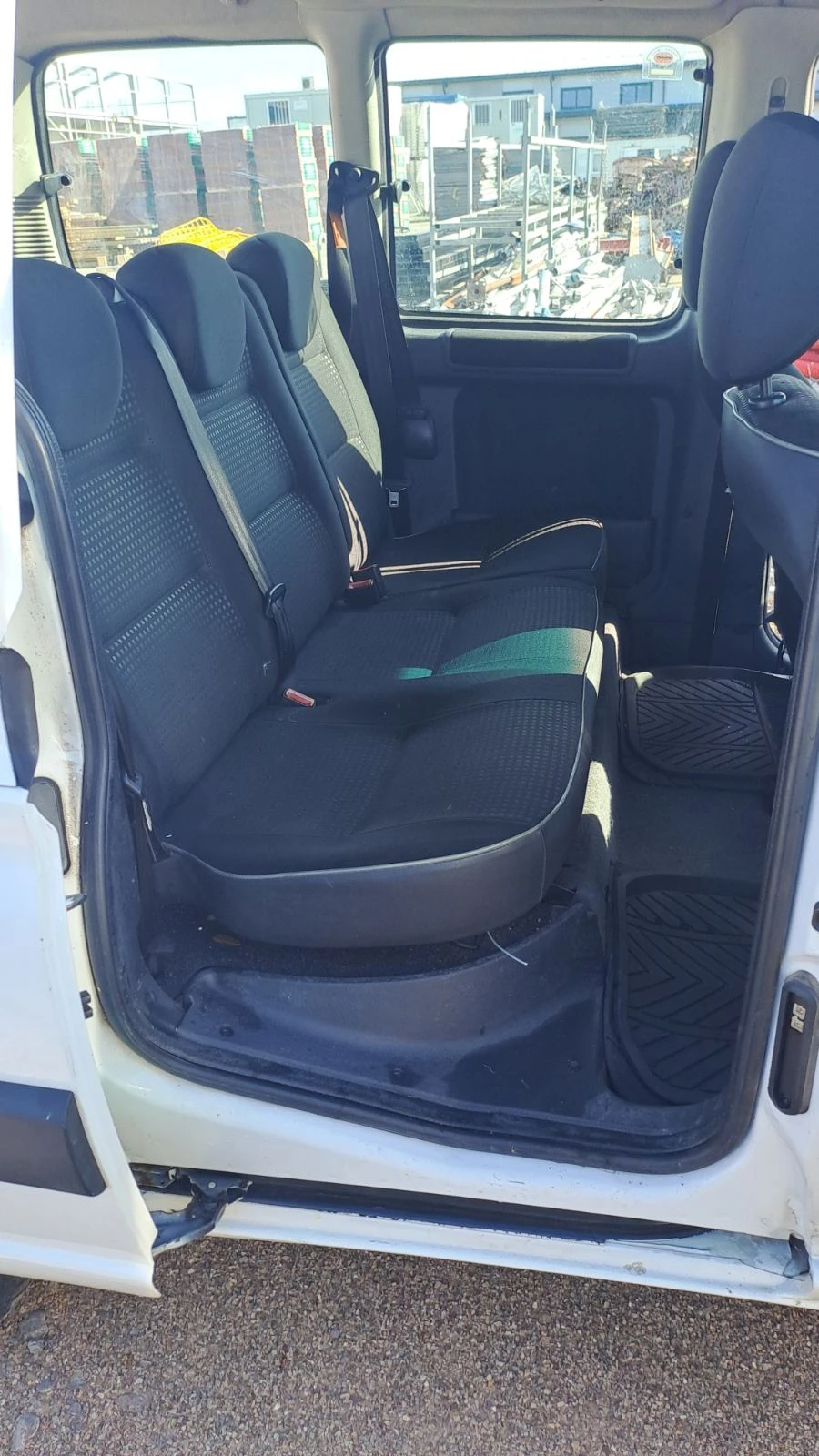 Peugeot Partner 1.6 HDI, снимка 6 - Автомобили и джипове - 56353835