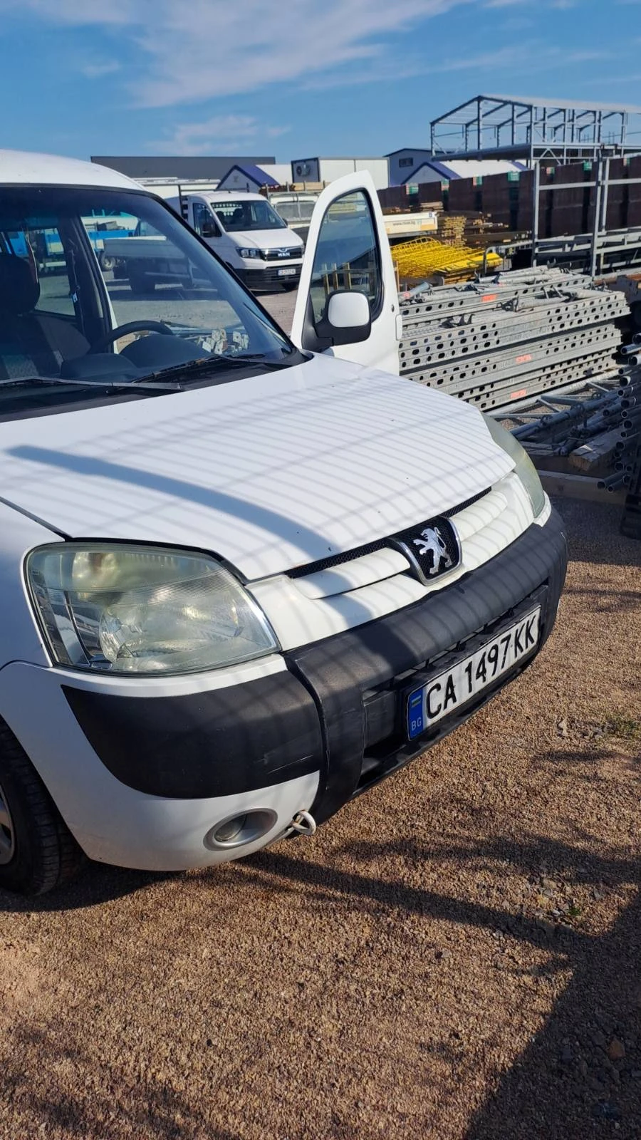Peugeot Partner 1.6 HDI, снимка 7 - Автомобили и джипове - 56353835