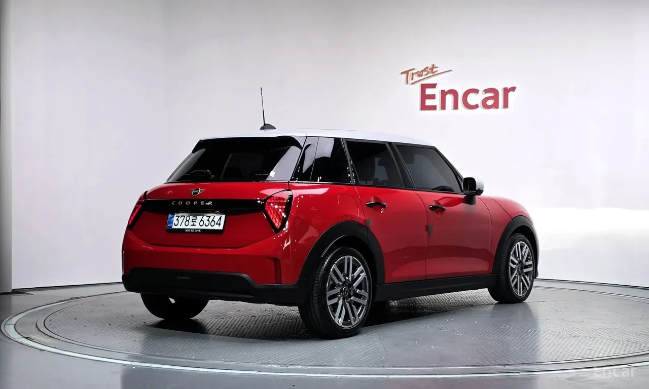 Mini Cooper C 5-door Classic* ������* ��������* ������� | Mobile.bg � ����������� 2