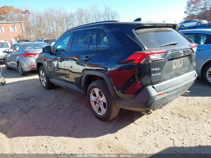 Toyota Rav4, снимка 4 - Автомобили и джипове - 48535651