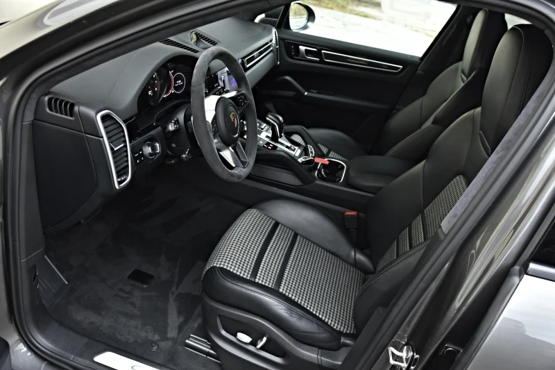 Porsche Cayenne S COUPE BI-TURBO* 360* GT-22* SPORT DESING CARBON, снимка 8 - Автомобили и джипове - 51911743