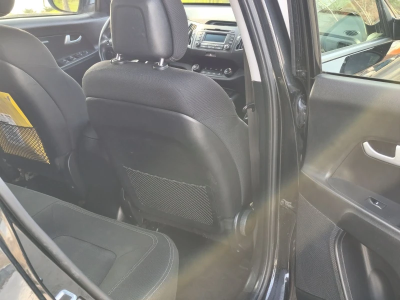 Kia Sportage 1.7 CRDi   2014  Пълна сервизна, снимка 14 - Автомобили и джипове - 53207735