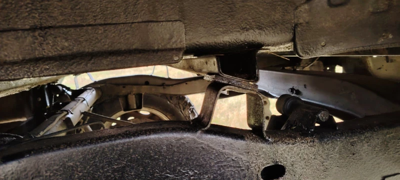 Mitsubishi L200 2.7 TD, снимка 14 - Автомобили и джипове - 53214727