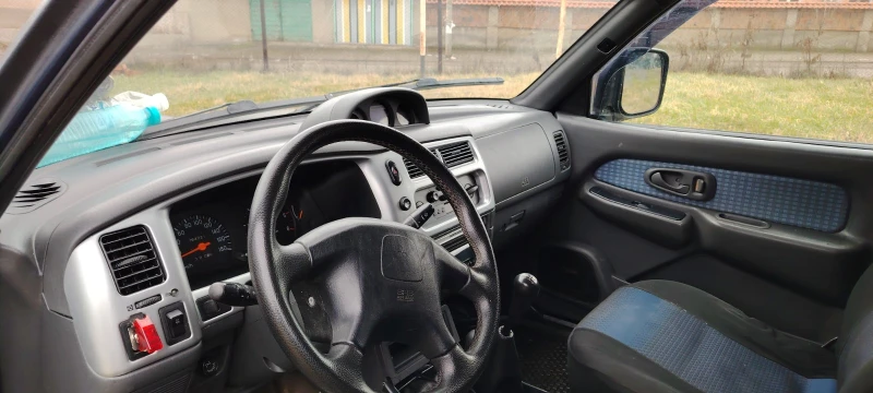 Mitsubishi L200 2.7 TD, снимка 9 - Автомобили и джипове - 53214727