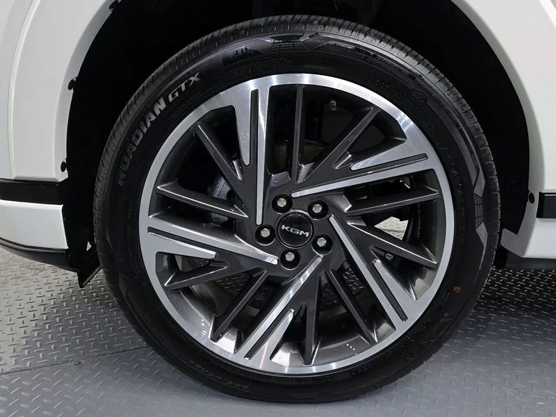 SsangYong Actyon HEV 1.5 2WD| 140к.с.| ВКЛ.ТЕХНОТЕСТ, снимка 5 - Автомобили и джипове - 55276642