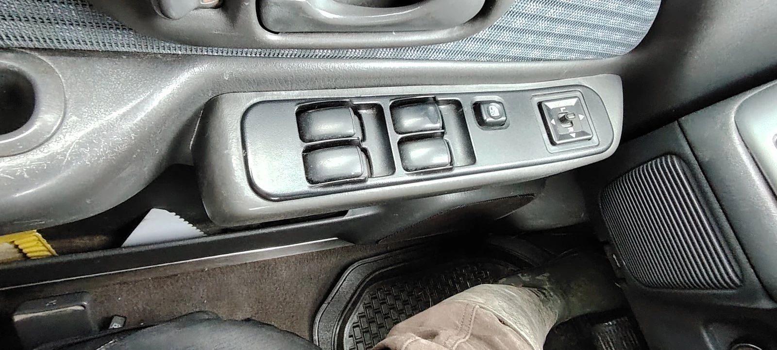 Mitsubishi L200 2.7 TD | Mobile.bg � ����������� 11