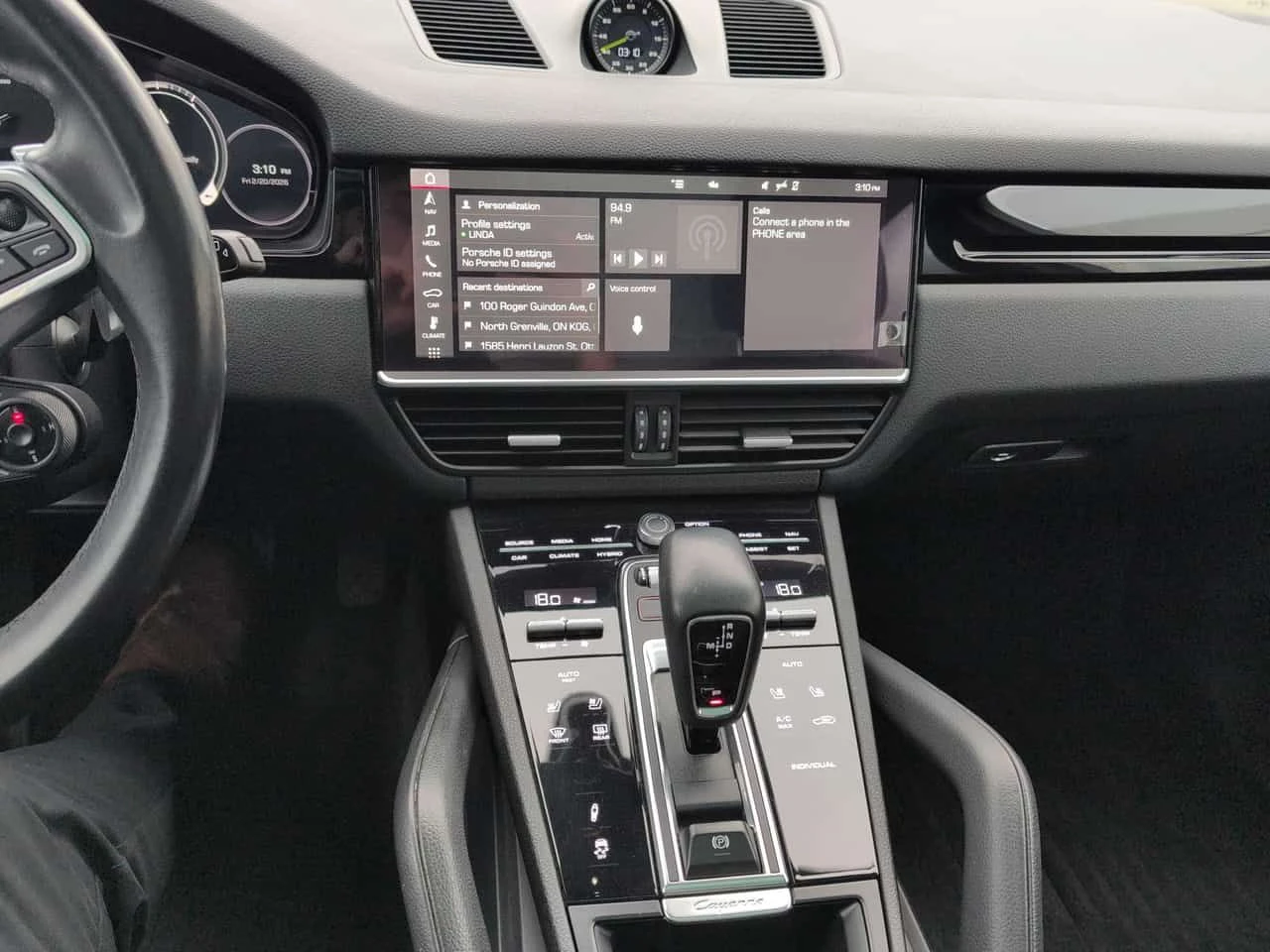 Porsche Cayenne * E Hybrid * ДИСТРОНИК * ОБДУХВАНЕ * 360 * ПОДГРЕВ, снимка 9 - Автомобили и джипове - 53903866