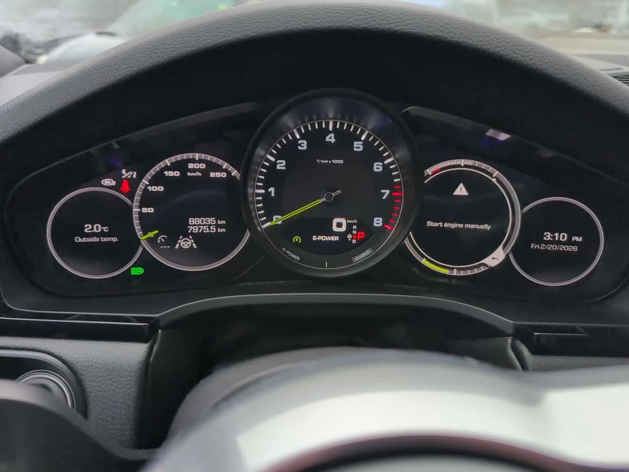 Porsche Cayenne * E Hybrid * ДИСТРОНИК * ОБДУХВАНЕ * 360 * ПОДГРЕВ, снимка 8 - Автомобили и джипове - 53903866