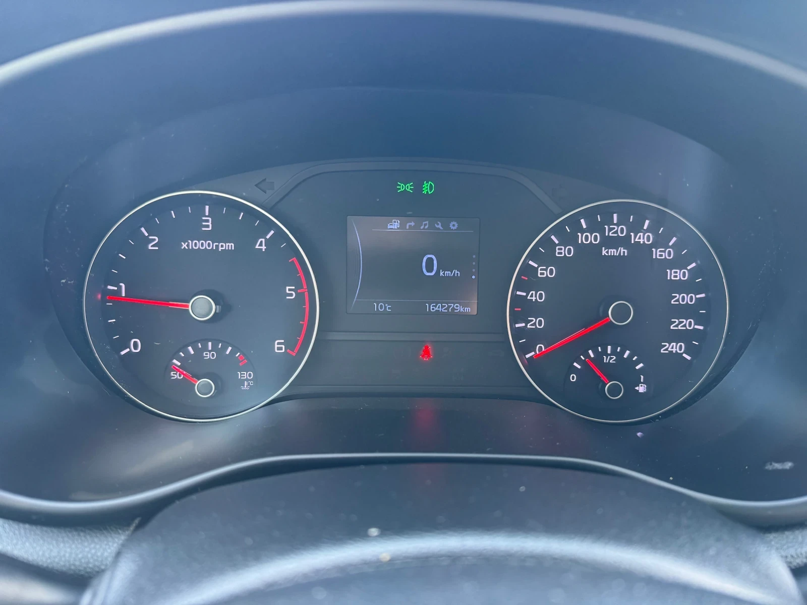 Kia Sportage 1.7 crdi evro 6 , снимка 9 - Автомобили и джипове - 54154625