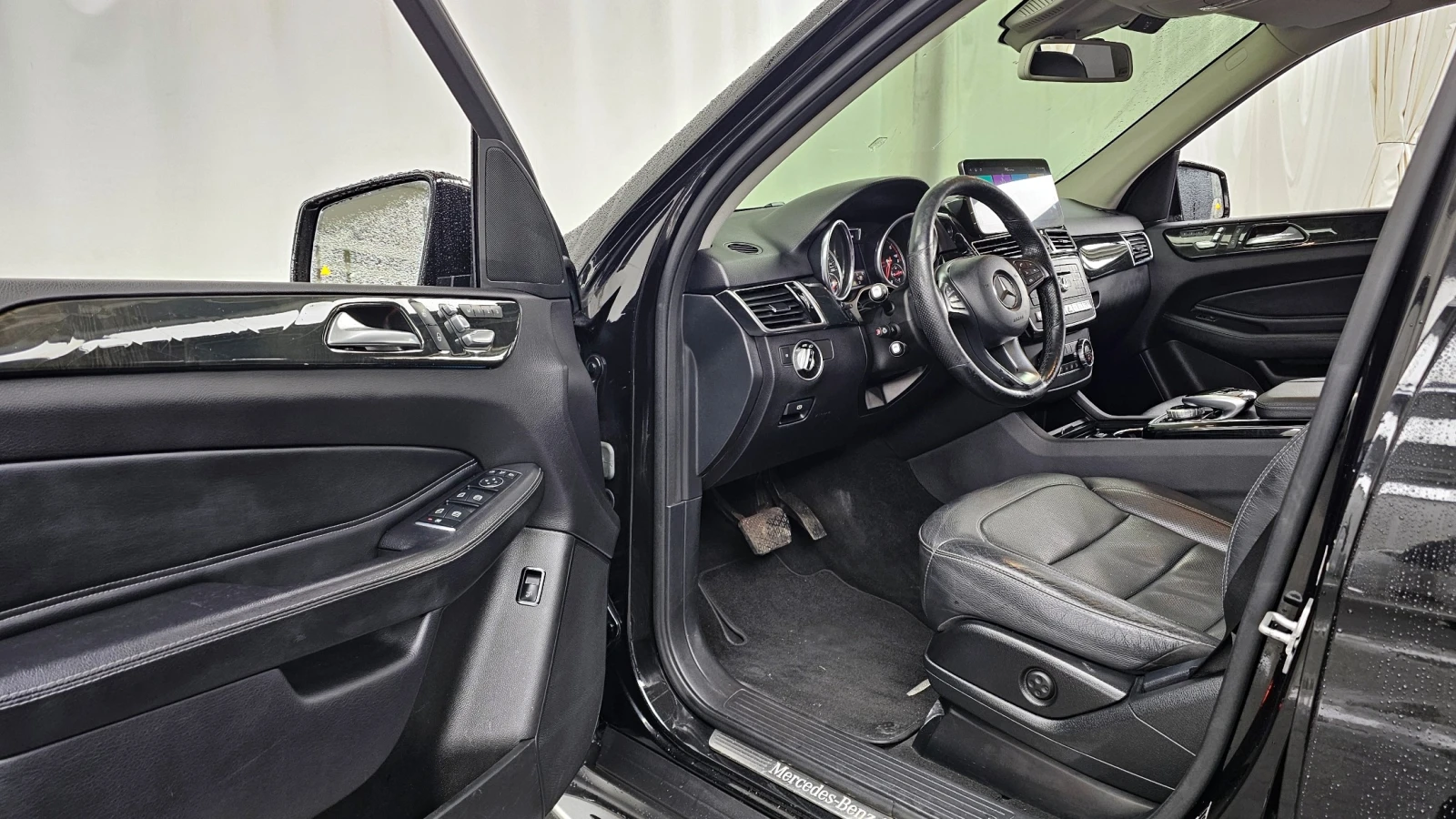 Mercedes-Benz GLE 350 4Matic * KAMЕРА * ОБДУХ * М. ТОЧКА * ПАНО, снимка 10 - Автомобили и джипове - 55200485
