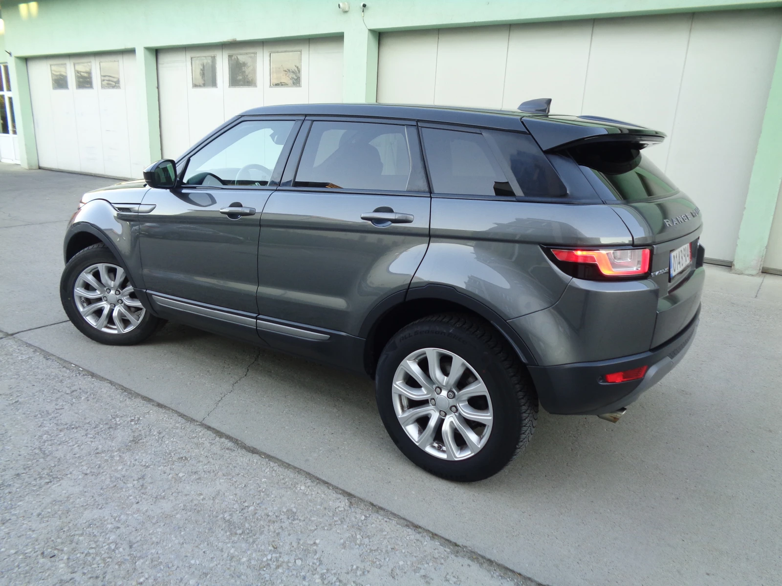Land Rover Evoque 2.0D-E6-4X4-KOJA-NAVI-AVTOMAT-9G-BARTER-LIZING, снимка 3 - Автомобили и джипове - 56339247