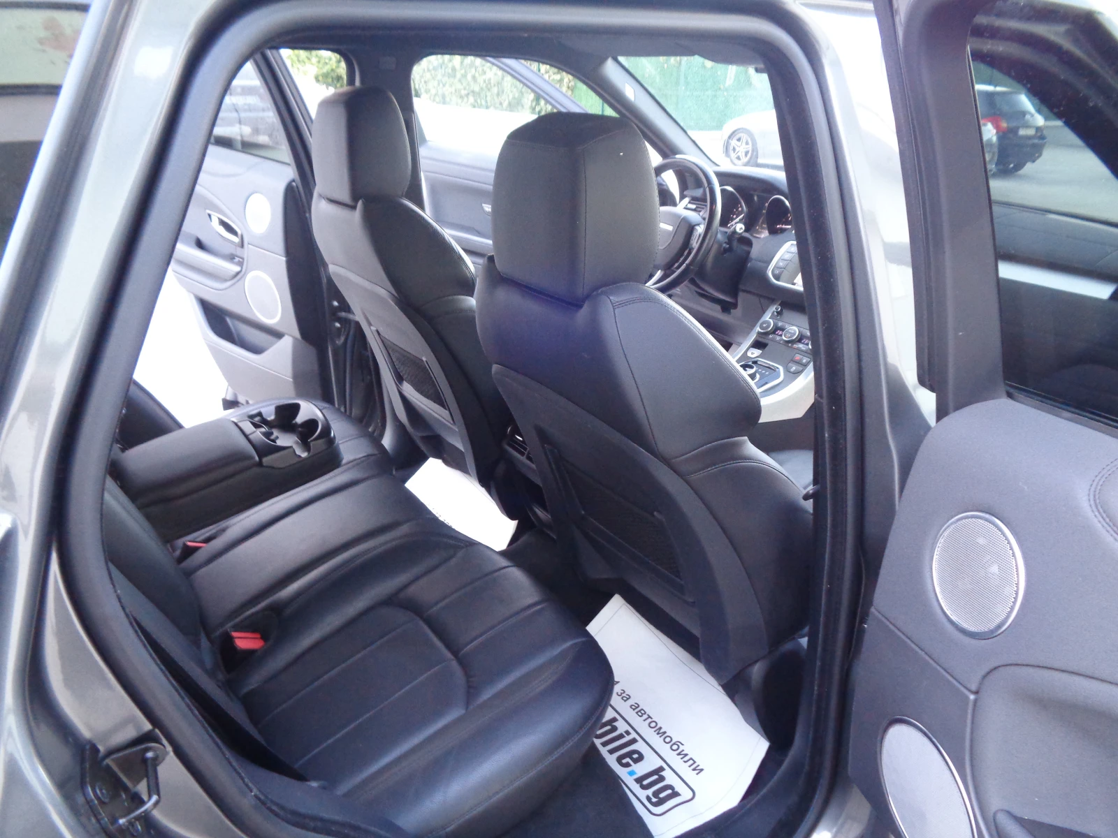 Land Rover Evoque 2.0D-E6-4X4-KOJA-NAVI-AVTOMAT-9G-BARTER-LIZING, снимка 12 - Автомобили и джипове - 56339247