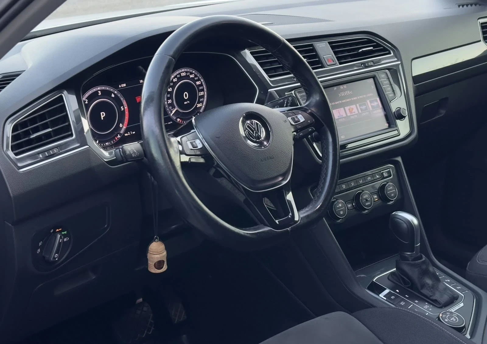 VW Tiguan, снимка 4 - Автомобили и джипове - 56433230