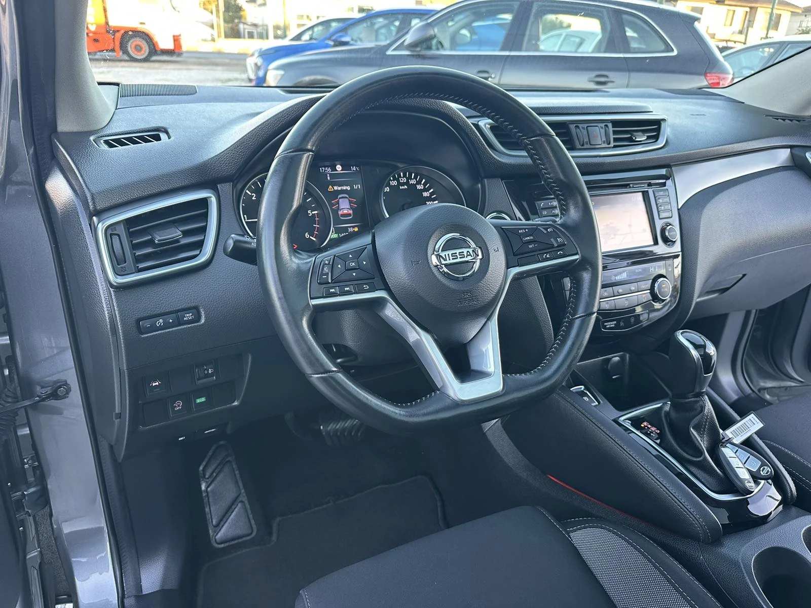 Nissan Qashqai 1.6DCI* NAVI* PANO* KEYLESS* TOP | Mobile.bg � ����������� 15