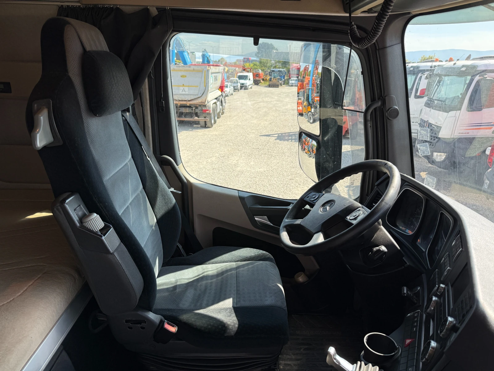 Mercedes-Benz Actros 1842   | Mobile.bg   15