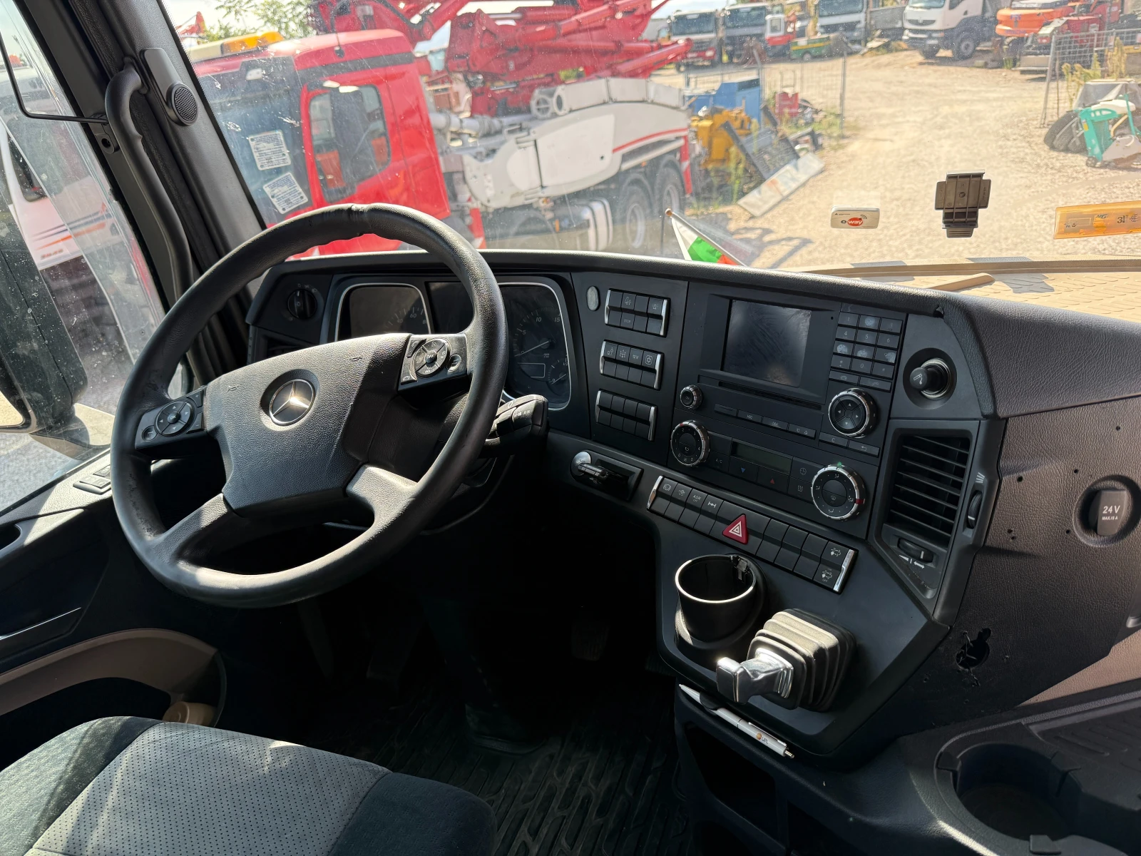 Mercedes-Benz Actros 1842   | Mobile.bg   16