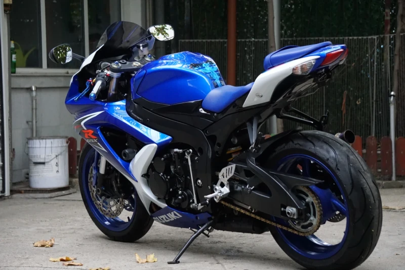 Suzuki Gsxr Перфектен!, снимка 7 - Мотоциклети и мототехника - 52531505