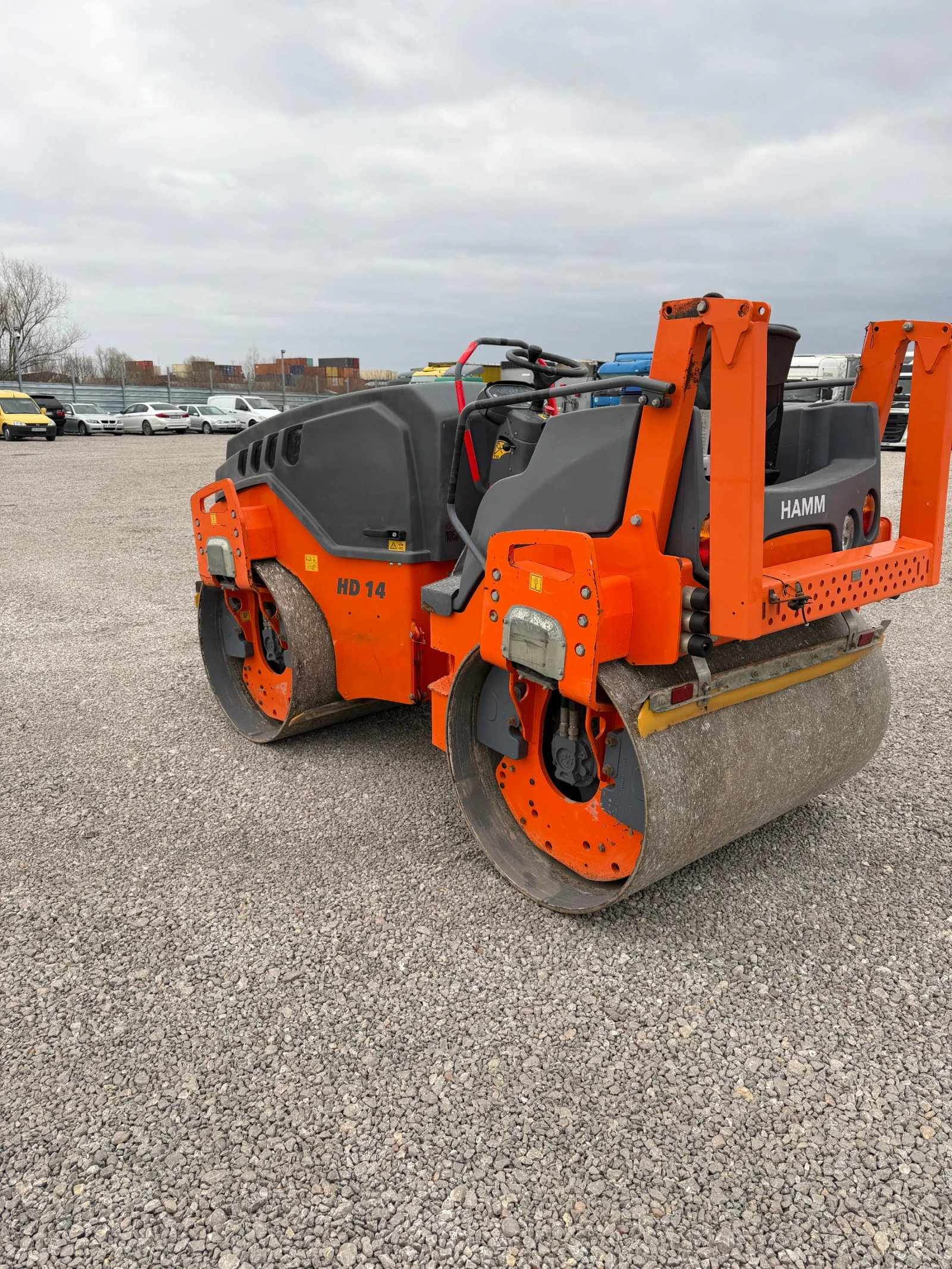 Валяк Hamm HD14 VV, снимка 3 - Индустриална техника - 53895359