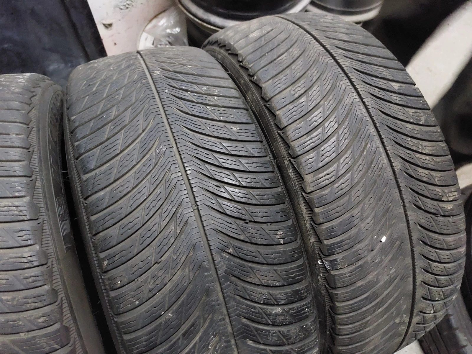 ���� 225/55R18 | Mobile.bg � ����������� 3