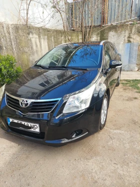 Toyota Avensis 1.8 Бензин/газ, снимка 1