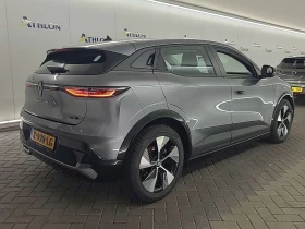 Renault Megane E-Tech Evolution, снимка 4