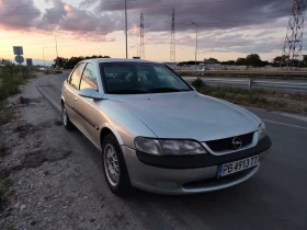 Opel Vectra 1.6 моно ГАРАЖНА, снимка 5
