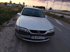 Opel Vectra 1.6 моно ГАРАЖНА, снимка 6