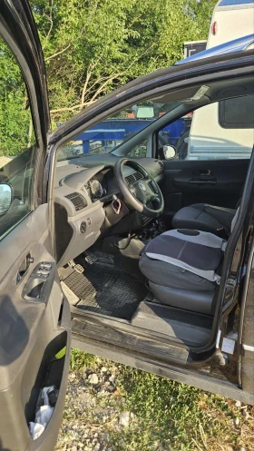 VW Sharan 2, 8i v6 - 3000 € / 5867.49 лв. - 97607178 5