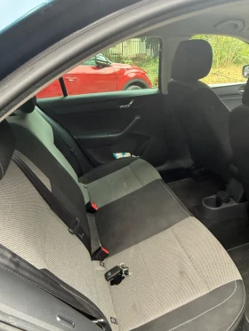 Skoda Rapid - 6000 € - 86345342 8