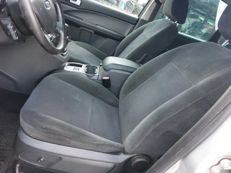 Ford C-max 2.0 tdci , снимка 9 - Автомобили и джипове - 37795791