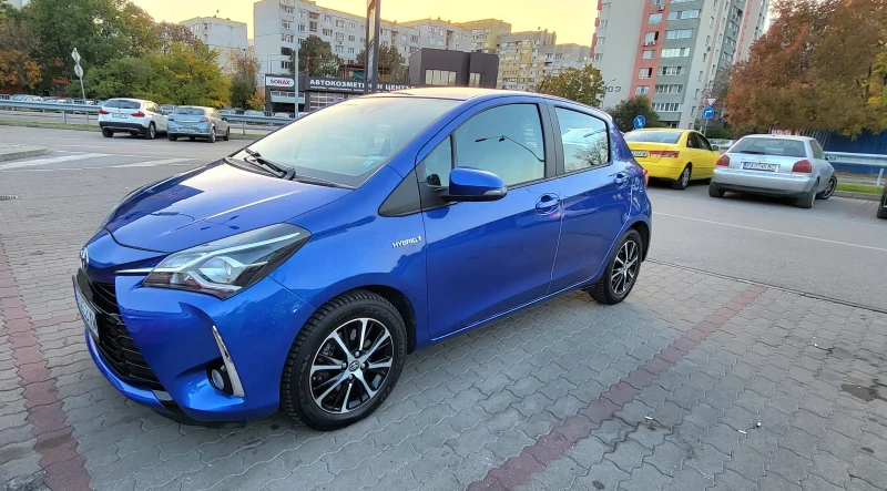 Toyota Yaris, снимка 3 - Автомобили и джипове - 49134938