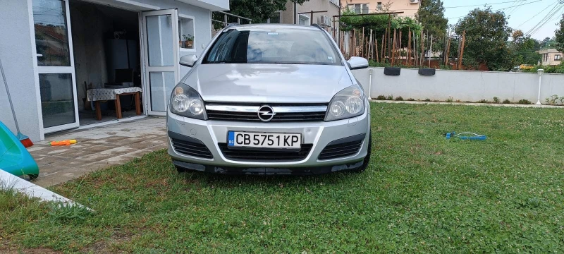 Opel Astra H, снимка 4 - Автомобили и джипове - 48407656