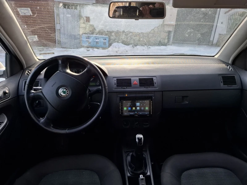 Skoda Fabia AMF, снимка 11 - Автомобили и джипове - 48572954