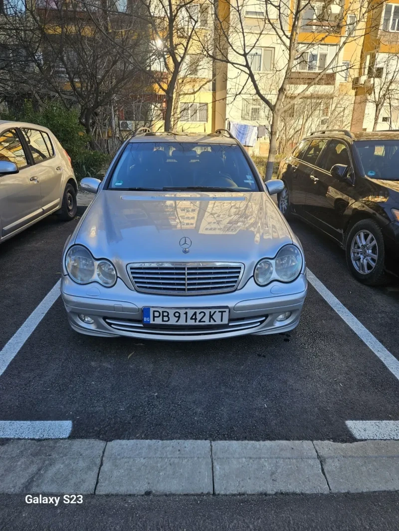 Mercedes-Benz C 220 FACELIFT 2.2 CDI, снимка 2 - Автомобили и джипове - 49272088