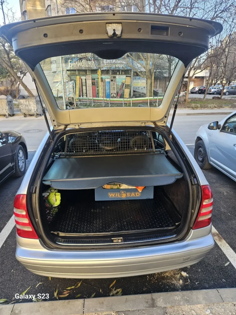 Mercedes-Benz C 220 FACELIFT 2.2 CDI, снимка 5 - Автомобили и джипове - 49272088